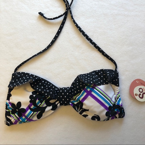 SO Other - NWT Bathing Suit Top. Size M.